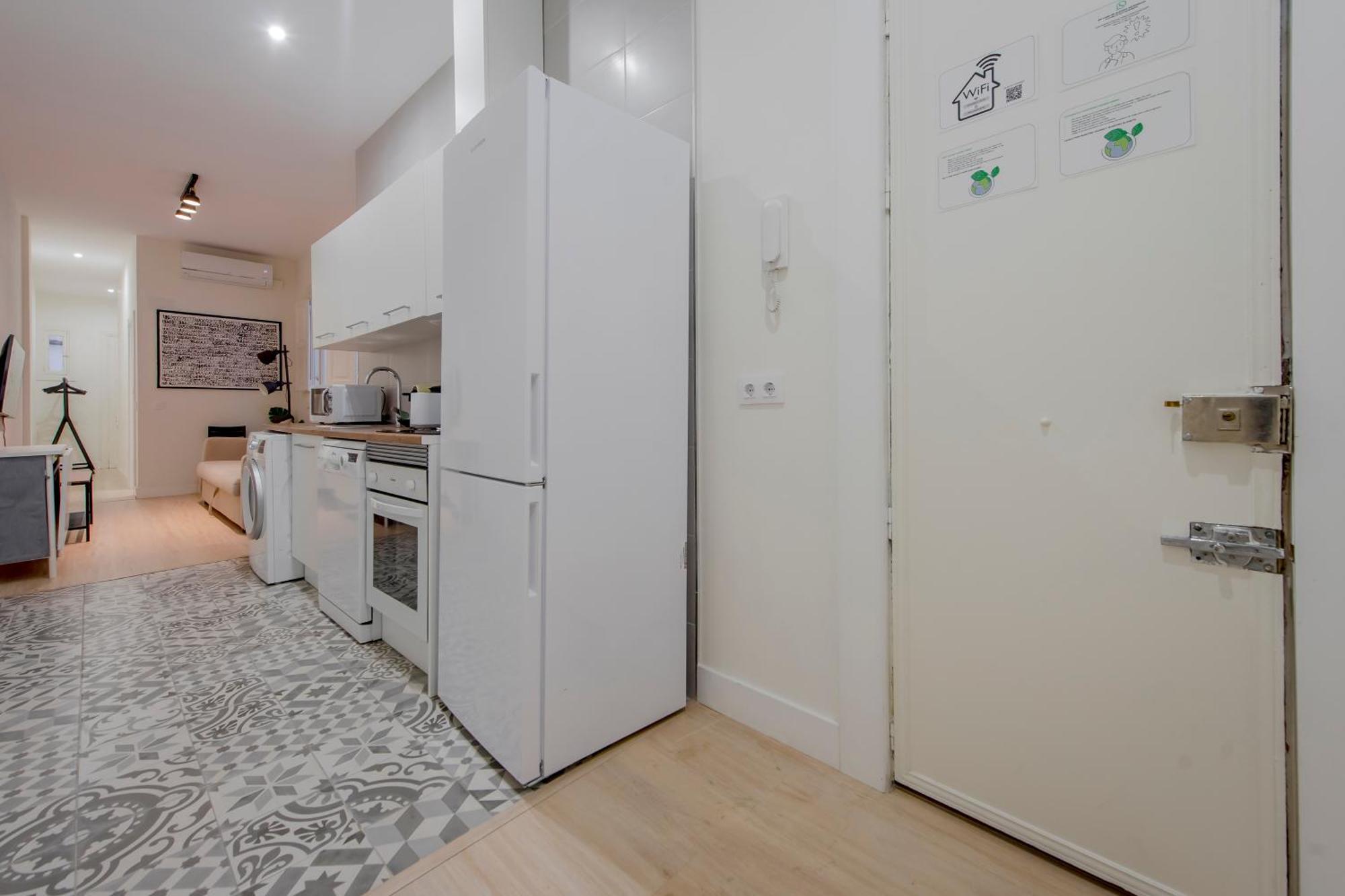 شقة Nuevo Apt Para 7 Pax En Malasana - Gran Via E1 مدريد المظهر الخارجي الصورة