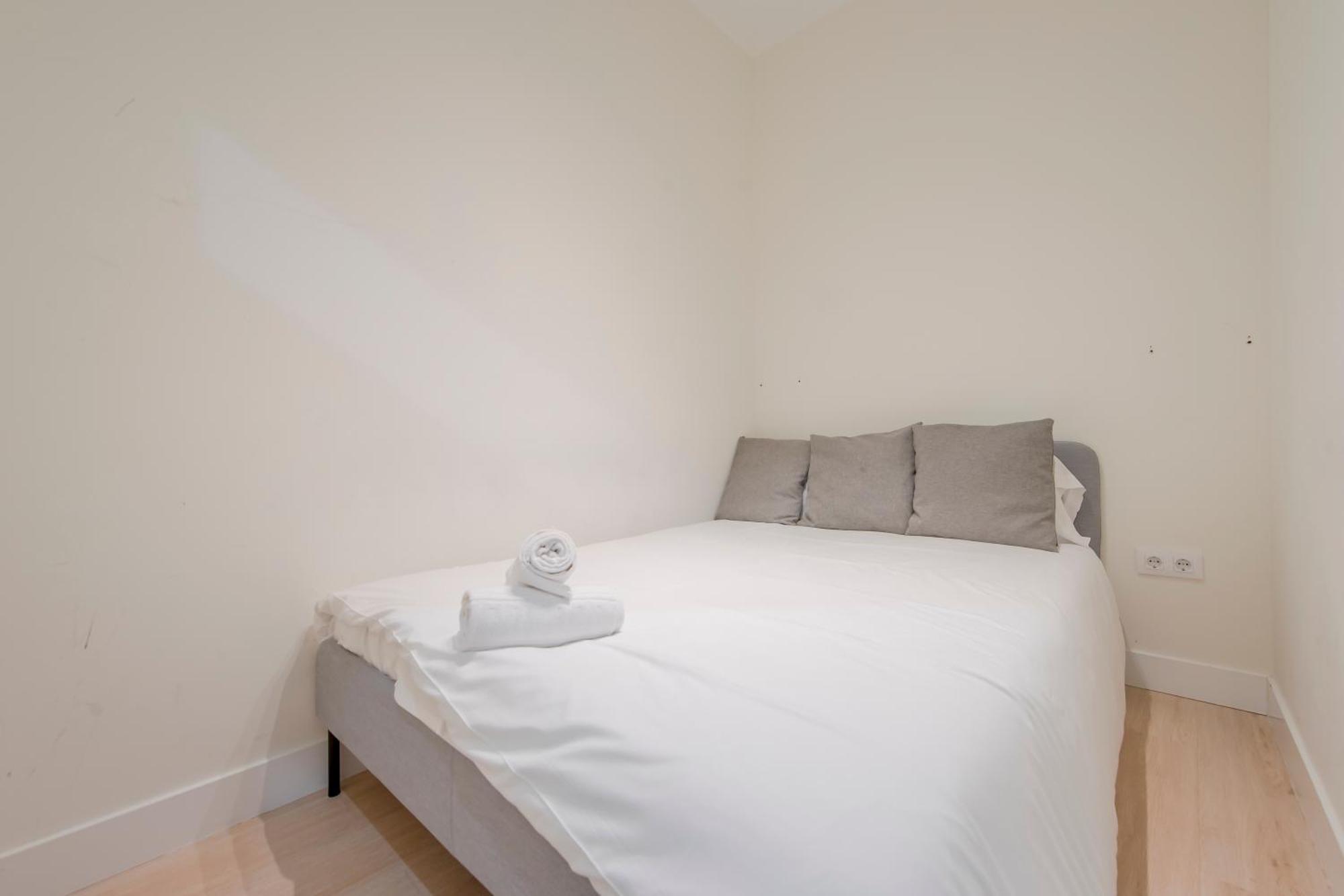 شقة Nuevo Apt Para 7 Pax En Malasana - Gran Via E1 مدريد المظهر الخارجي الصورة