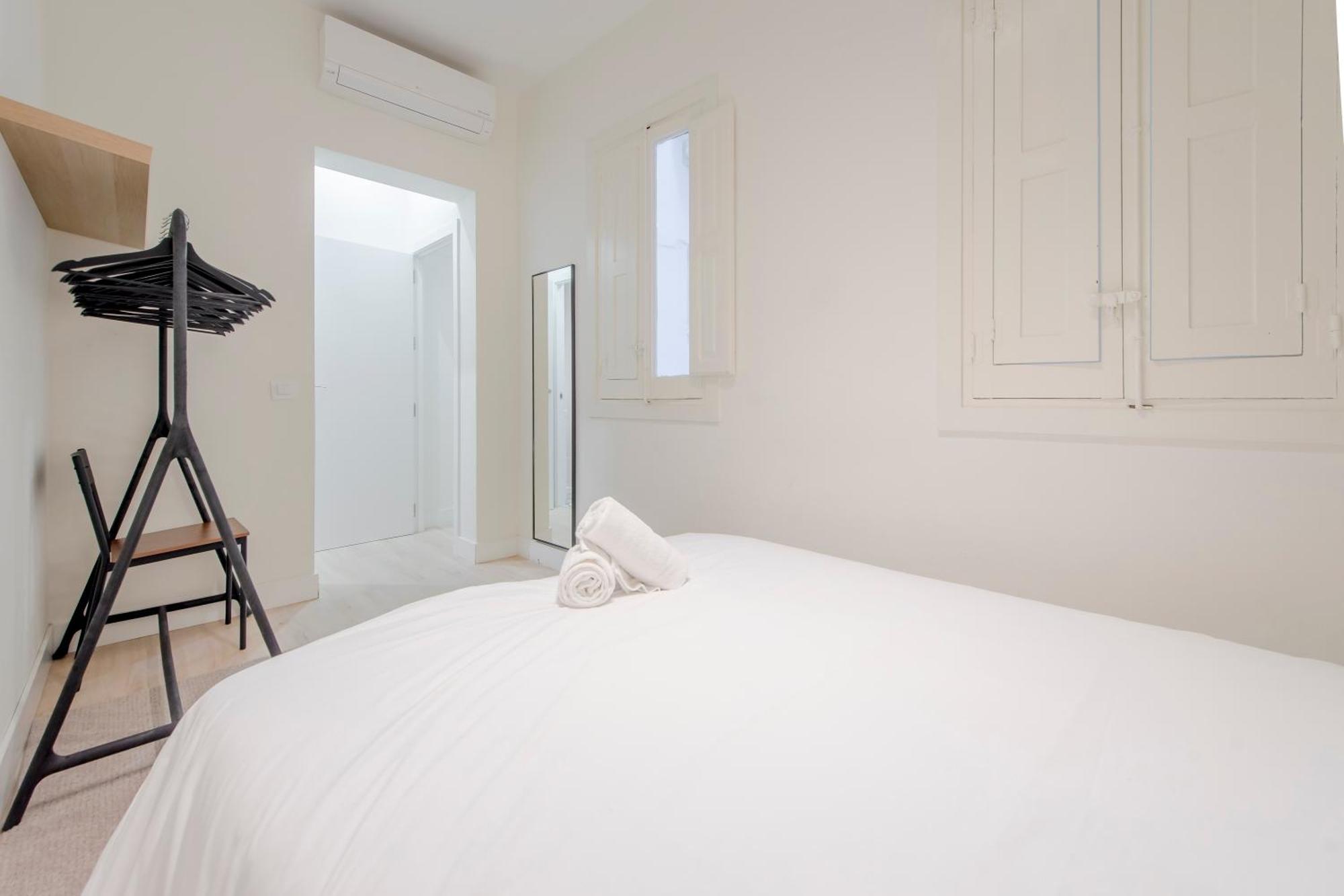 شقة Nuevo Apt Para 7 Pax En Malasana - Gran Via E1 مدريد المظهر الخارجي الصورة
